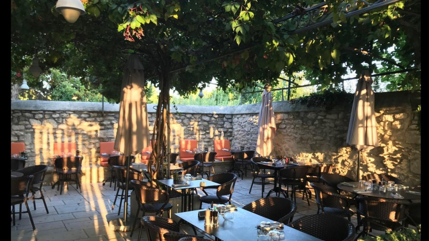 Vente restaurant saint remy de provence à reprendre - Entre Alpilles et Lubéron (13)